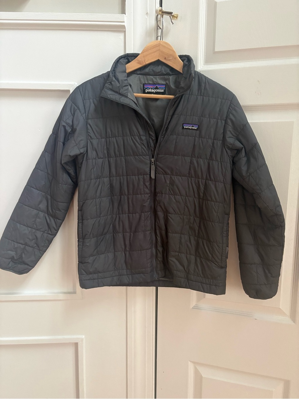 Patagonia lightweight jacket kids size 14